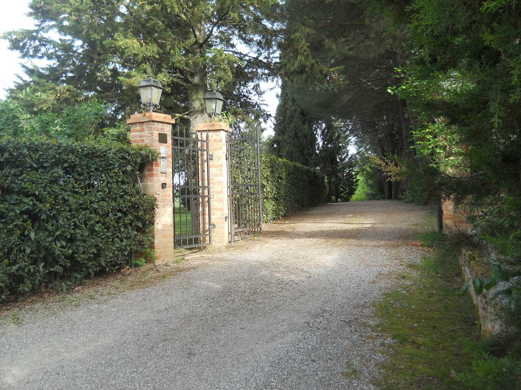 Frateria Di San Benedetto Villa Montepulciano Bagian luar foto