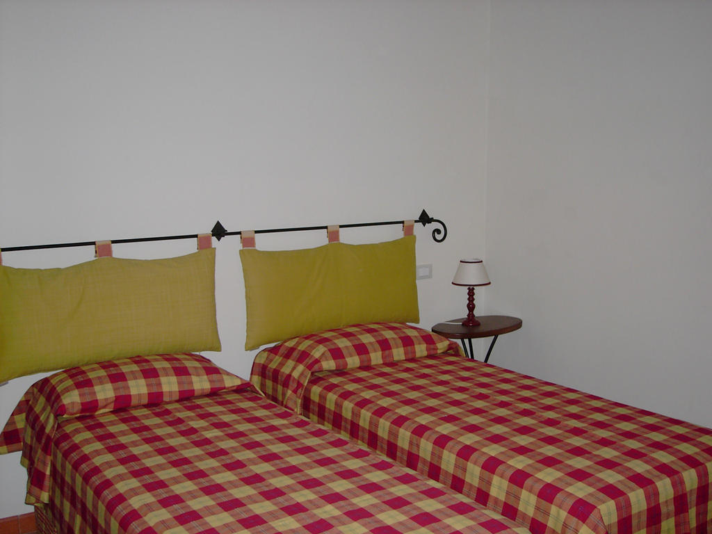 Frateria Di San Benedetto Villa Montepulciano Ruang foto
