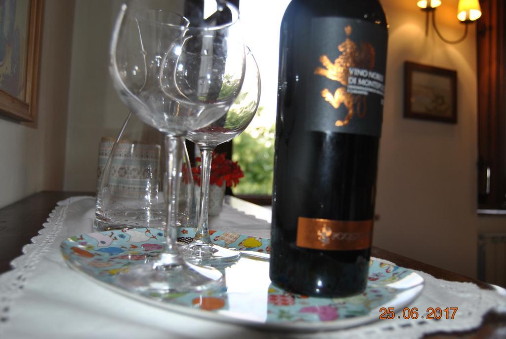 Frateria Di San Benedetto Villa Montepulciano Bagian luar foto